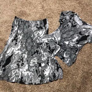 2 piece black and white paisley skirt. Size 16